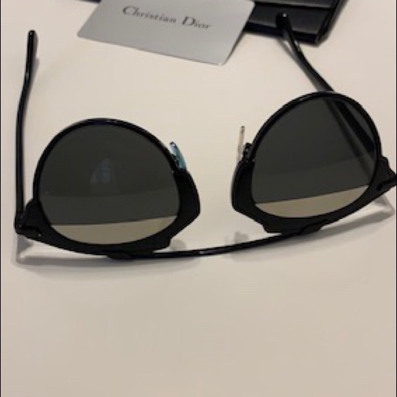 Dior SoReal Sunglasses - Picture 5 of 5